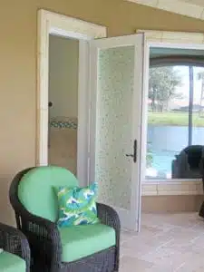 Bubble Door 6 Single