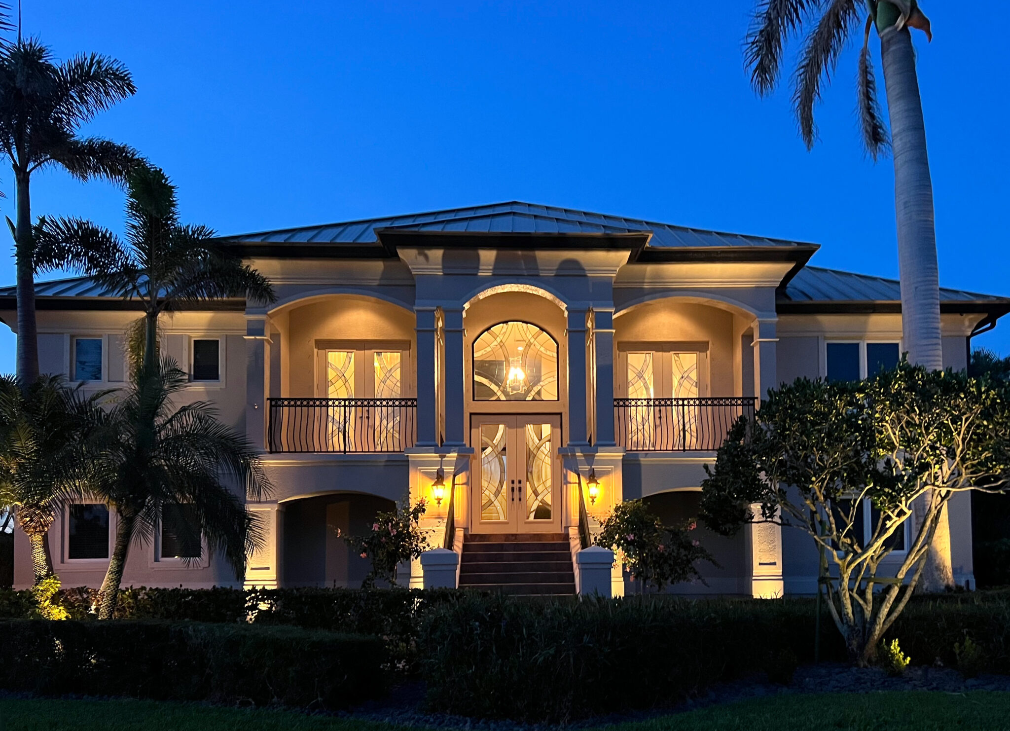 Wessel Full Exterior Evening